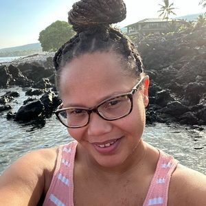 Meet your Posher, Joy